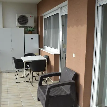 Lillawellness Apartment